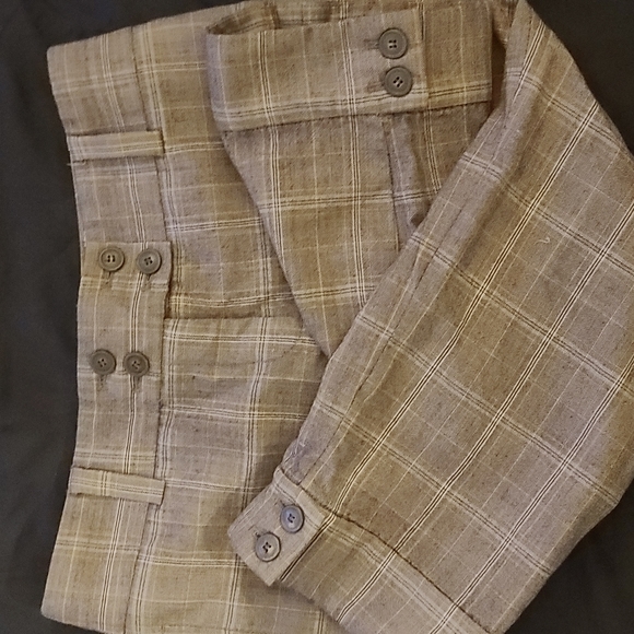 J Crew City Fit Capris - Picture 4 of 9